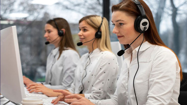 Contact Center Outsourcing Redefines Customer Experience. Know How!